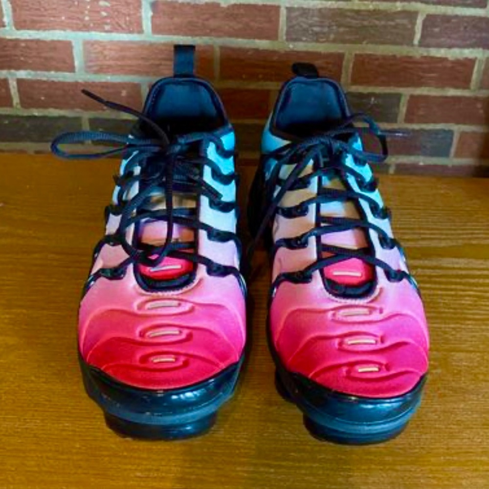 Nike Air Vapormax Plus Rocket Pop Pink Glacier Cz7954-600